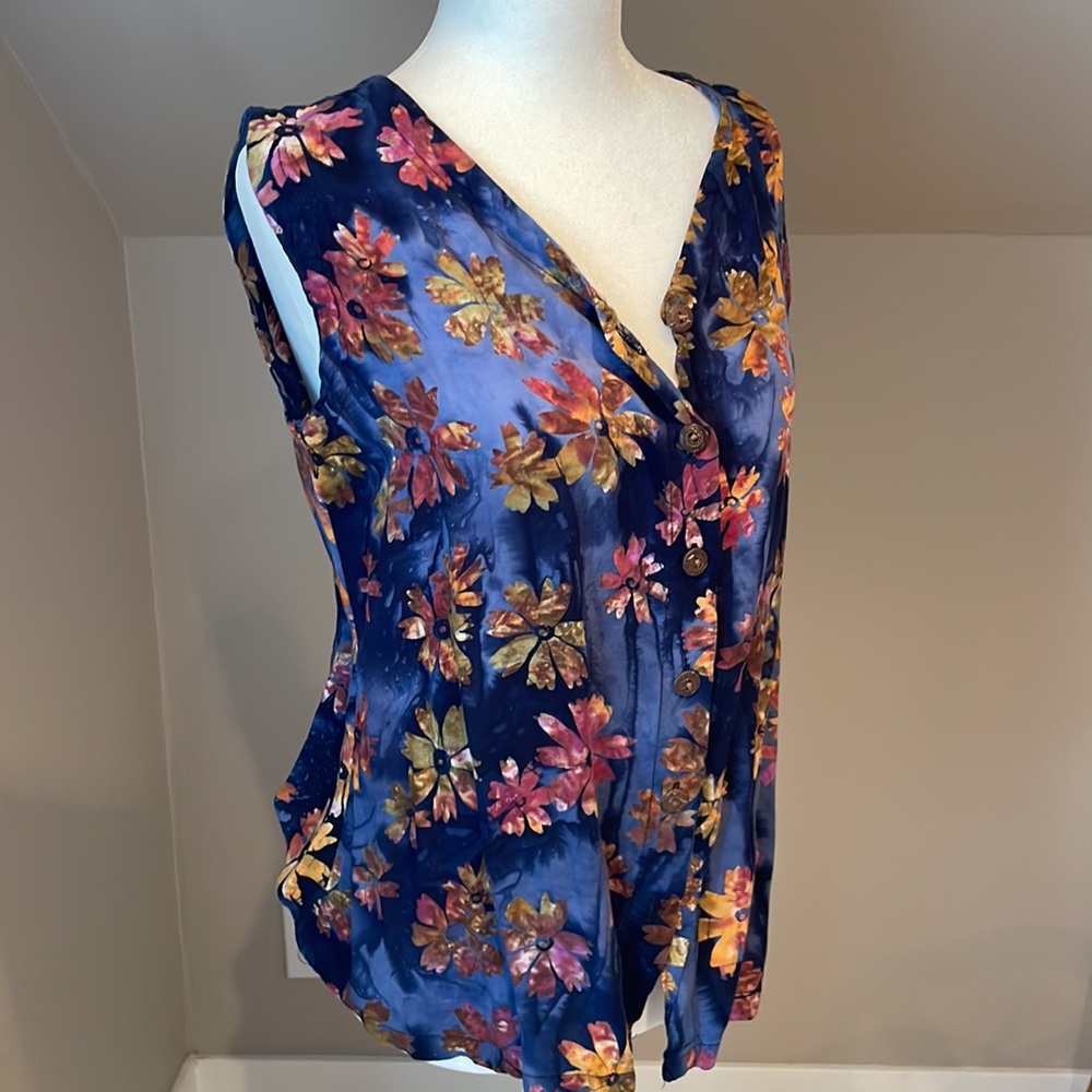 Boho Top - Picture 2 of 2